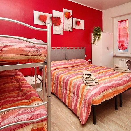 B&B Il Rosso E Il Blu Cuneo Bagian luar foto